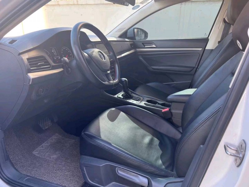 邯郸19年大众朗逸1