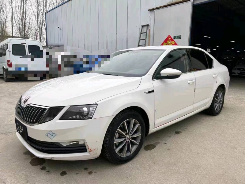 济宁18年斯柯达明锐3