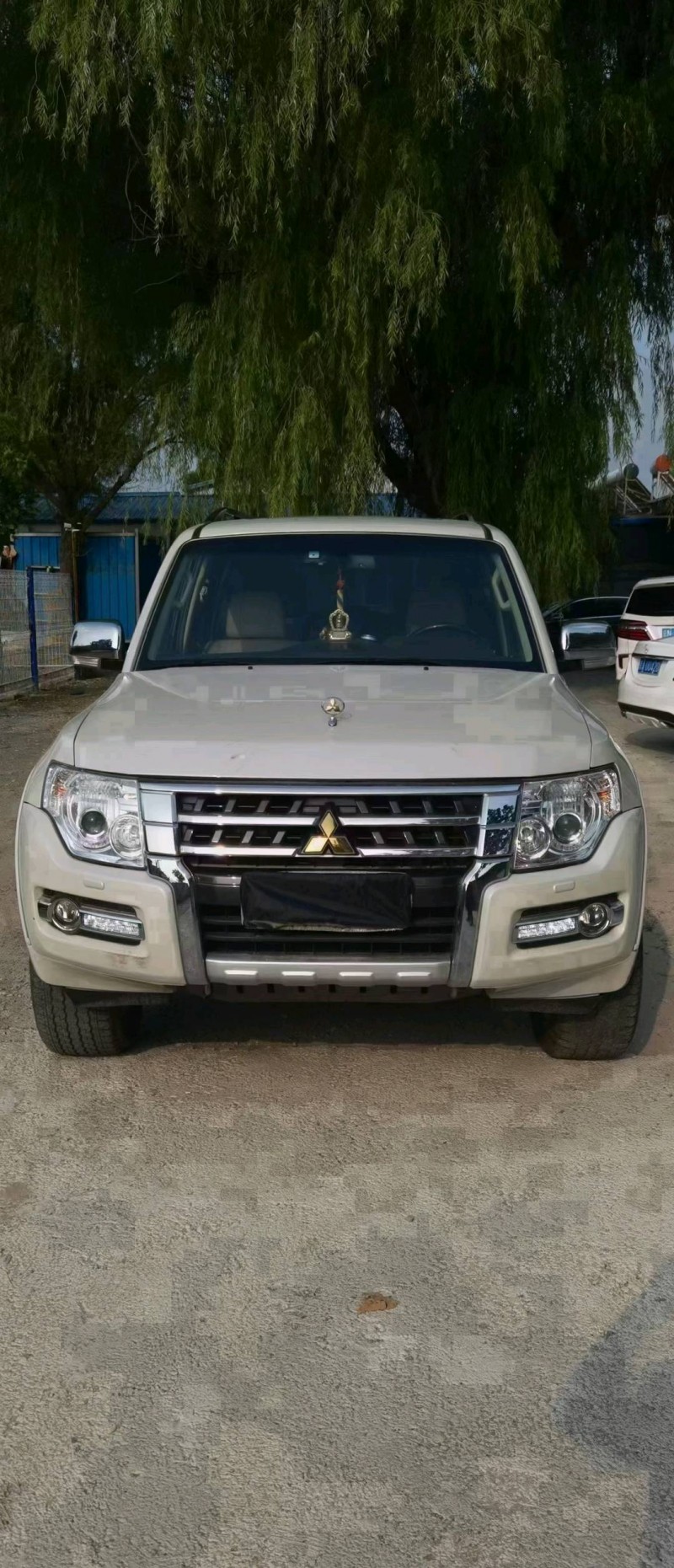 北京19年三菱帕杰罗1