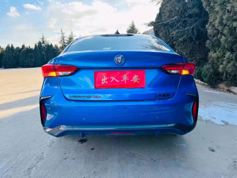 枣庄22年别克威朗3