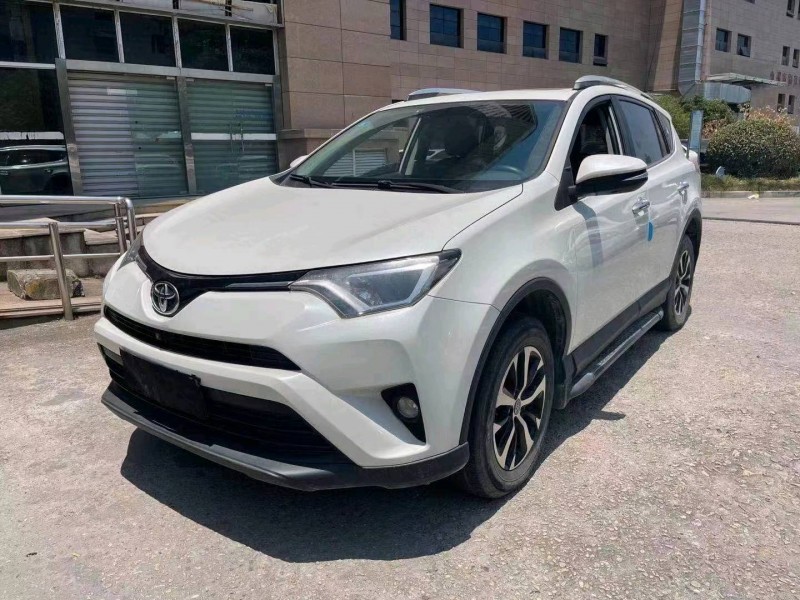 嘉兴18年丰田RAV4荣放2
