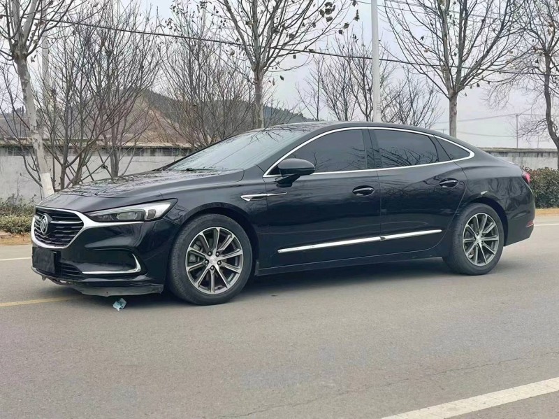 徐州20年别克君越3