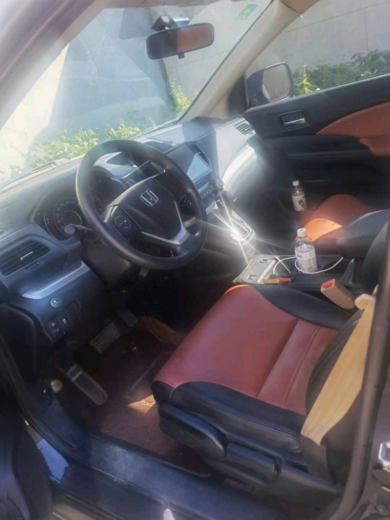 保定16年本田CRV4