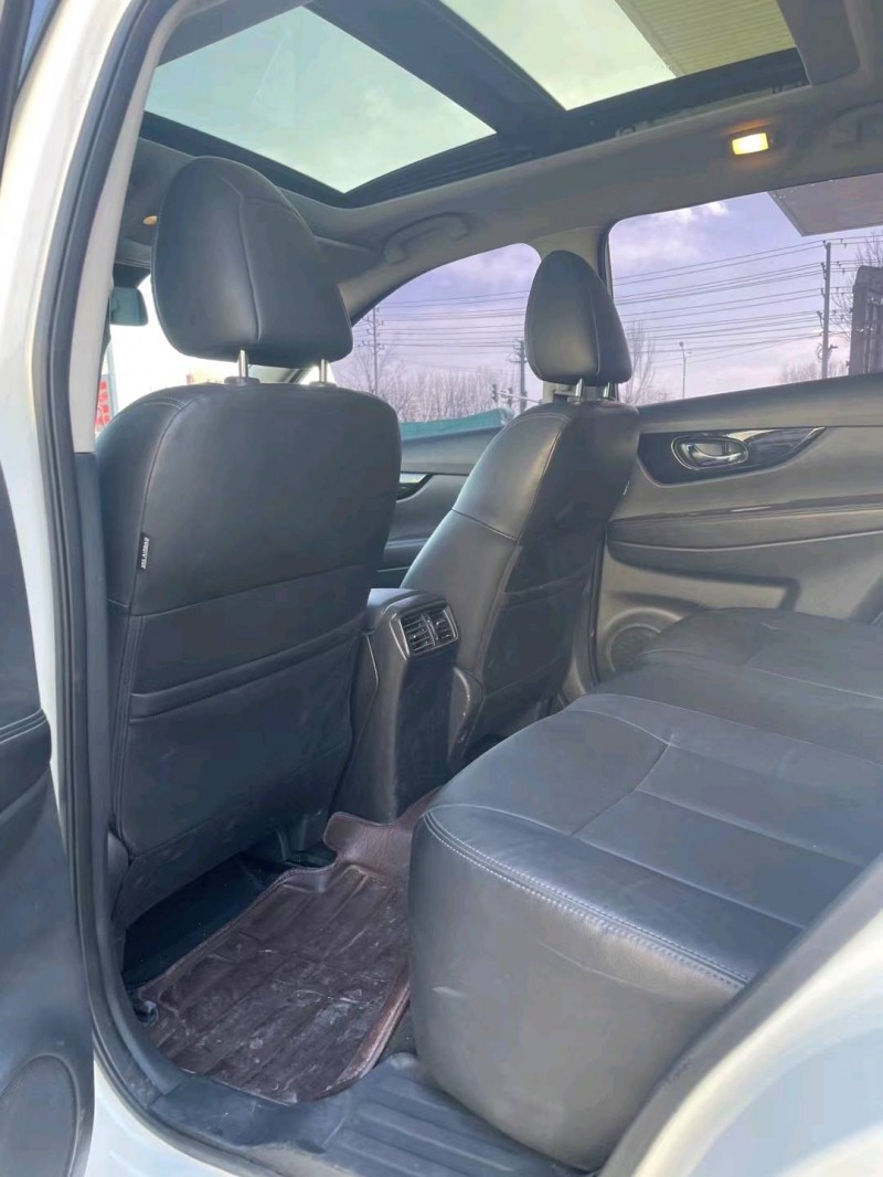 保定18年日产奇骏6