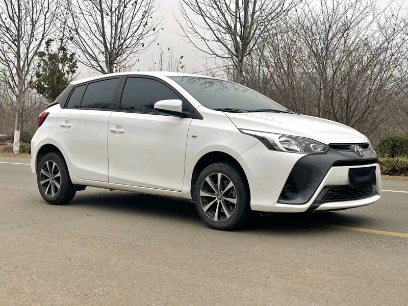 徐州20年丰田YARiS L 致炫7