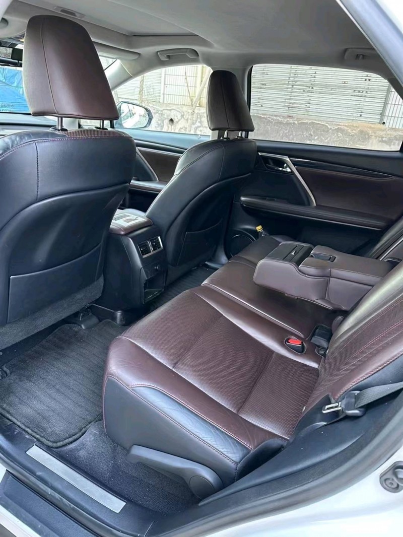 邯郸17年雷克萨斯RX5