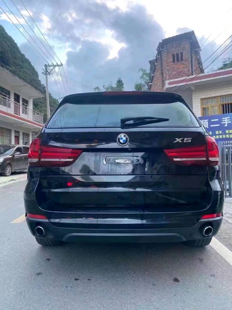 安顺18年宝马X52