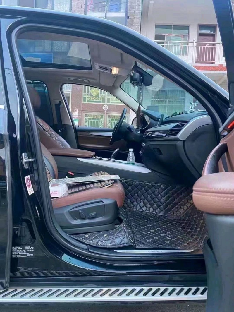 安顺18年宝马X54