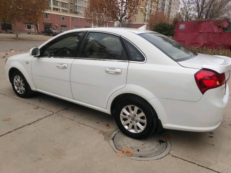 廊坊15年别克凯越4