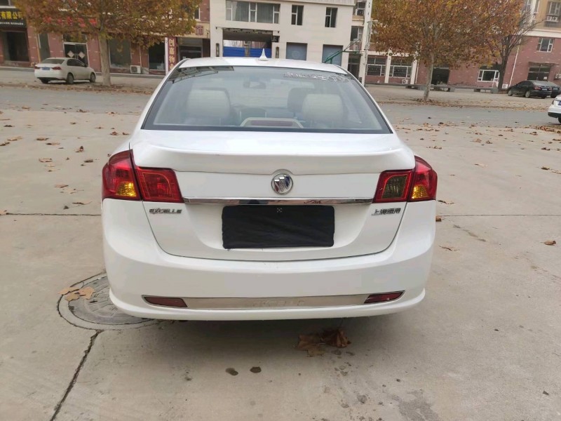 廊坊15年别克凯越7