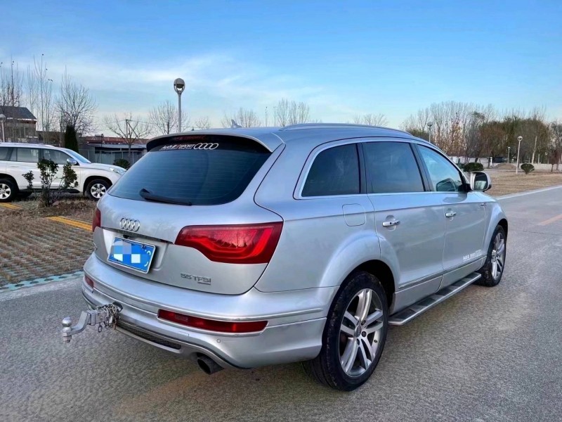 济南09年奥迪Q75