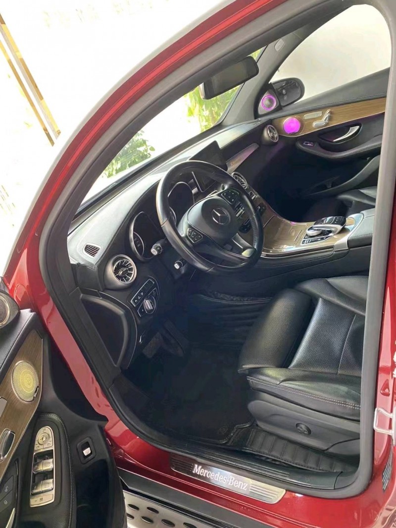 苏州18年奔驰GLC3