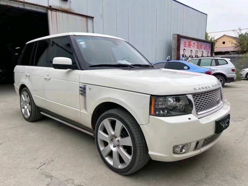 济宁10年路虎揽胜行政2