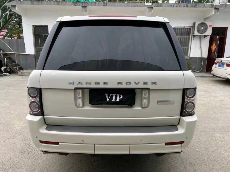 济宁10年路虎揽胜行政9