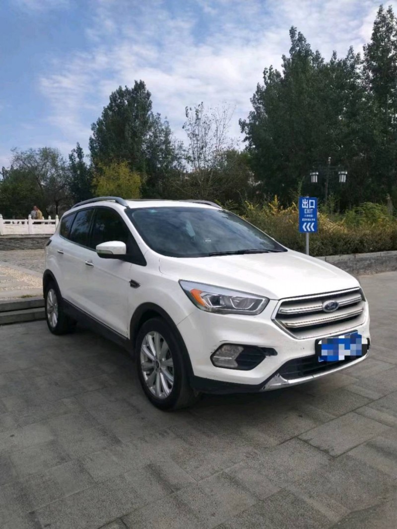 济南17年福特翼虎7