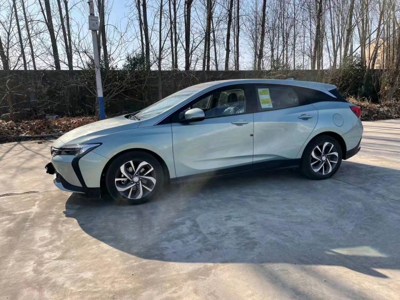 枣庄22年别克微蓝6