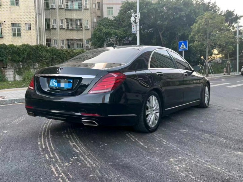 广州13年奔驰S7
