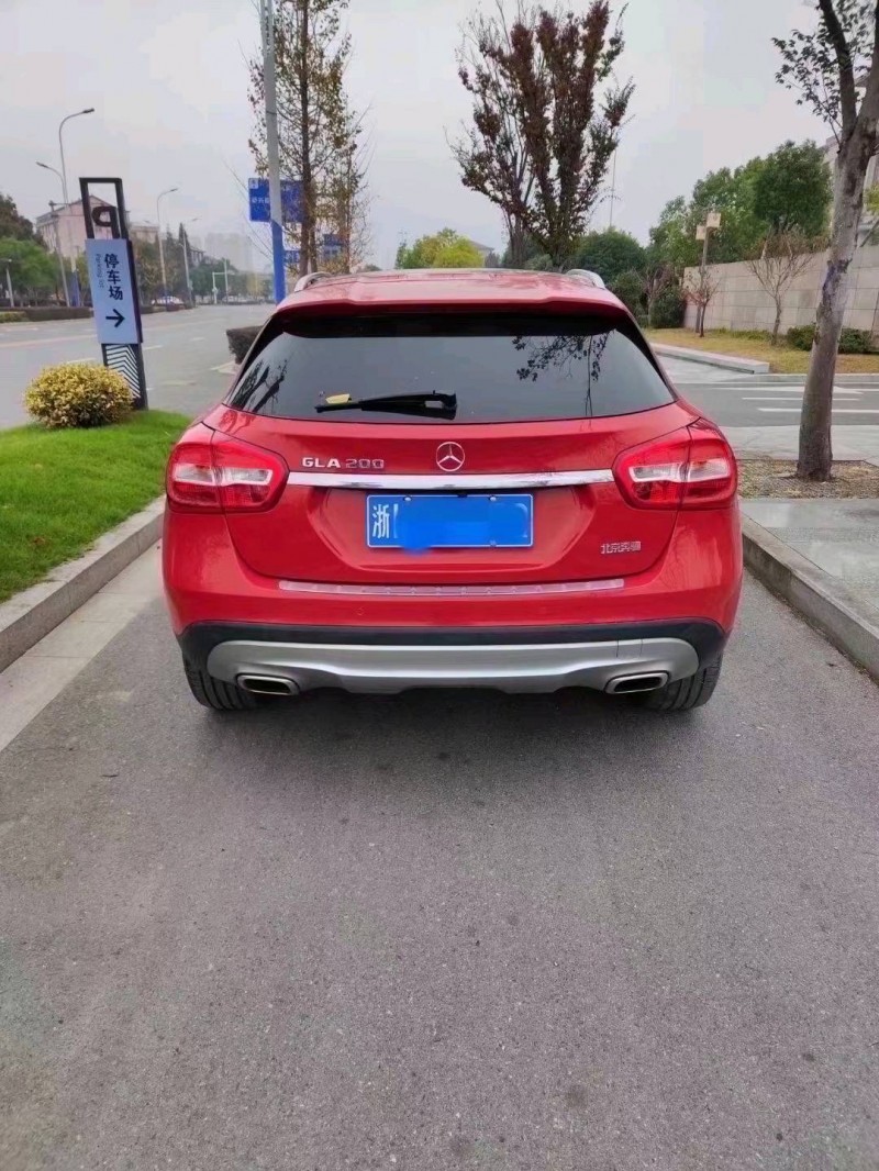 嘉兴17年奔驰GLA5