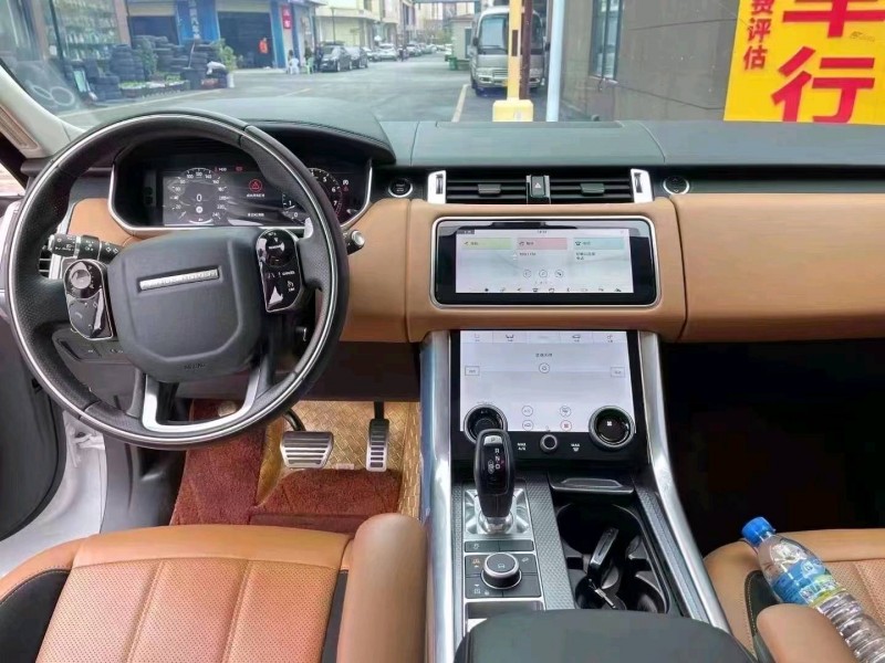 重庆20年路虎揽胜运动2