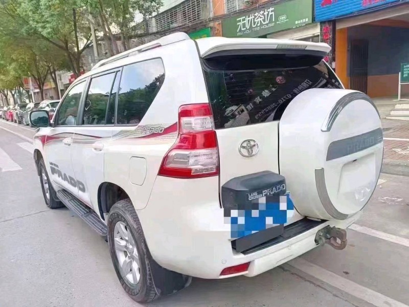 宜昌15年丰田普拉多6