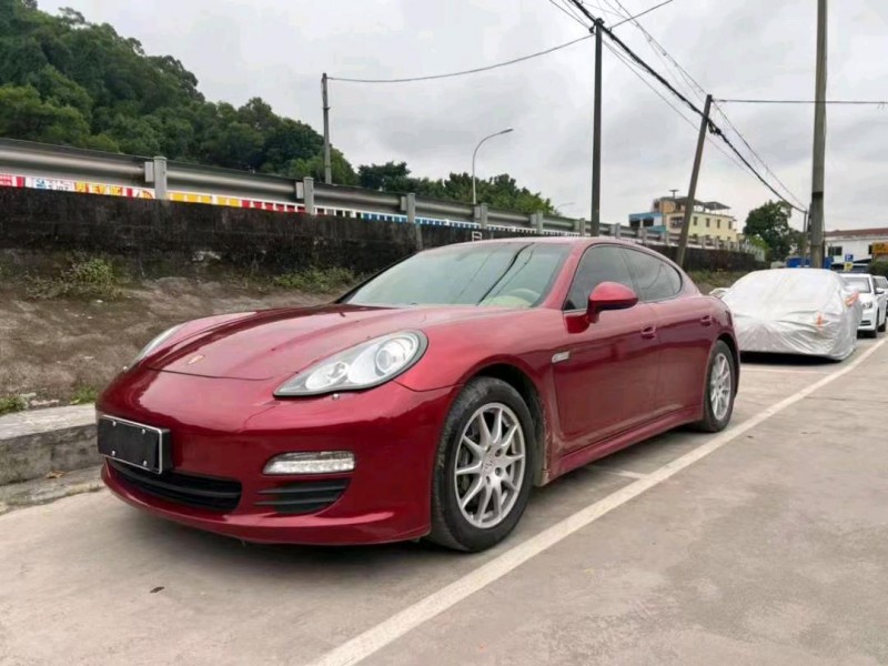 珠海13年保时捷帕拉梅拉2
