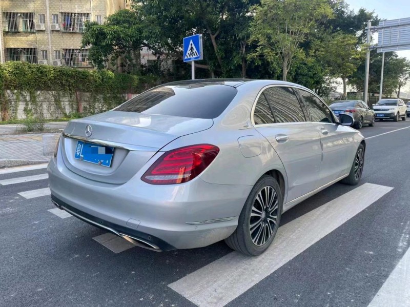 广州16年奔驰C6