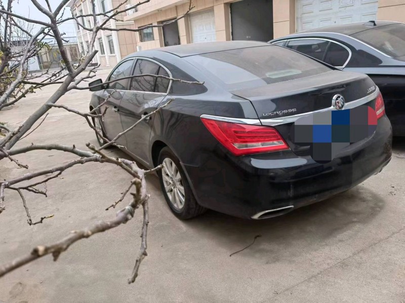 邯郸15年别克君越4