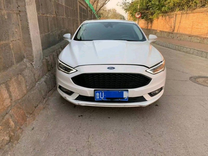 青岛18年福特蒙迪欧1