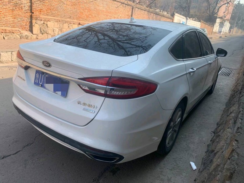 青岛18年福特蒙迪欧8