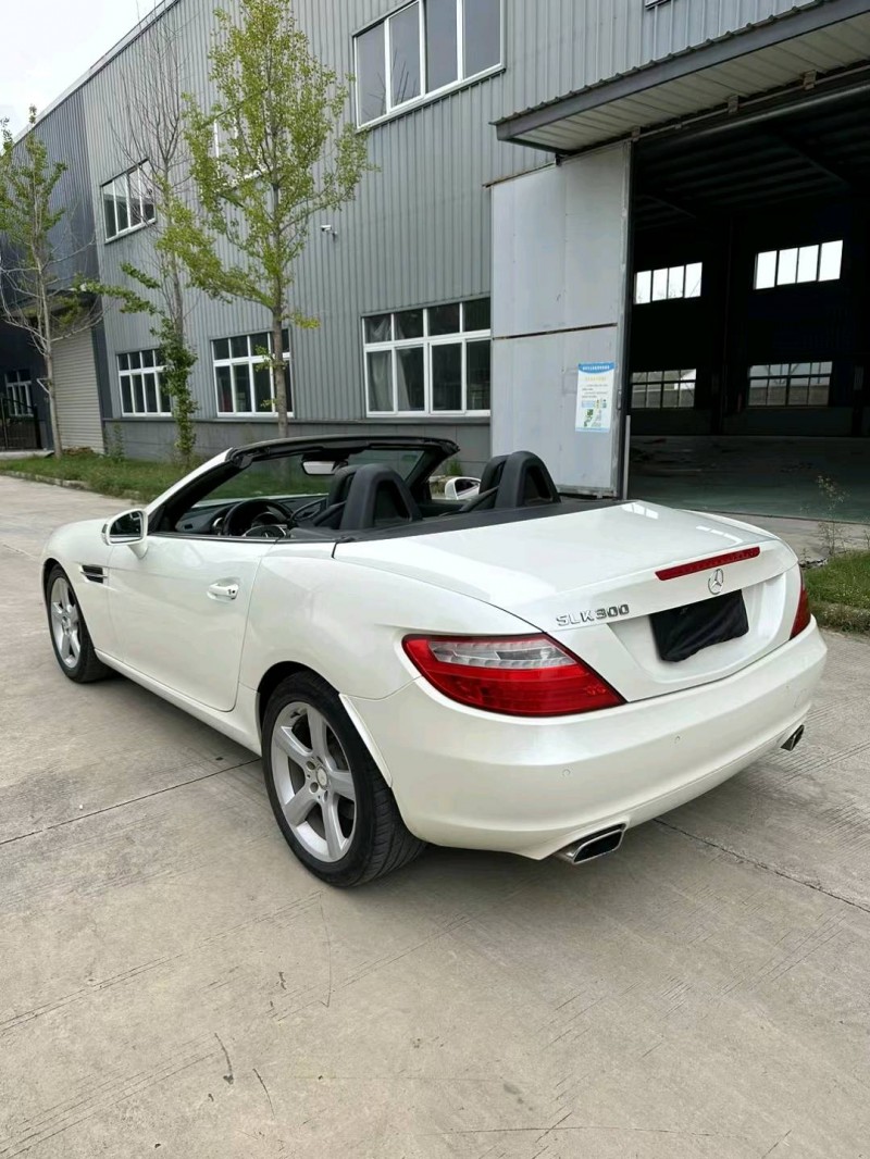 徐州14年奔驰SLK7