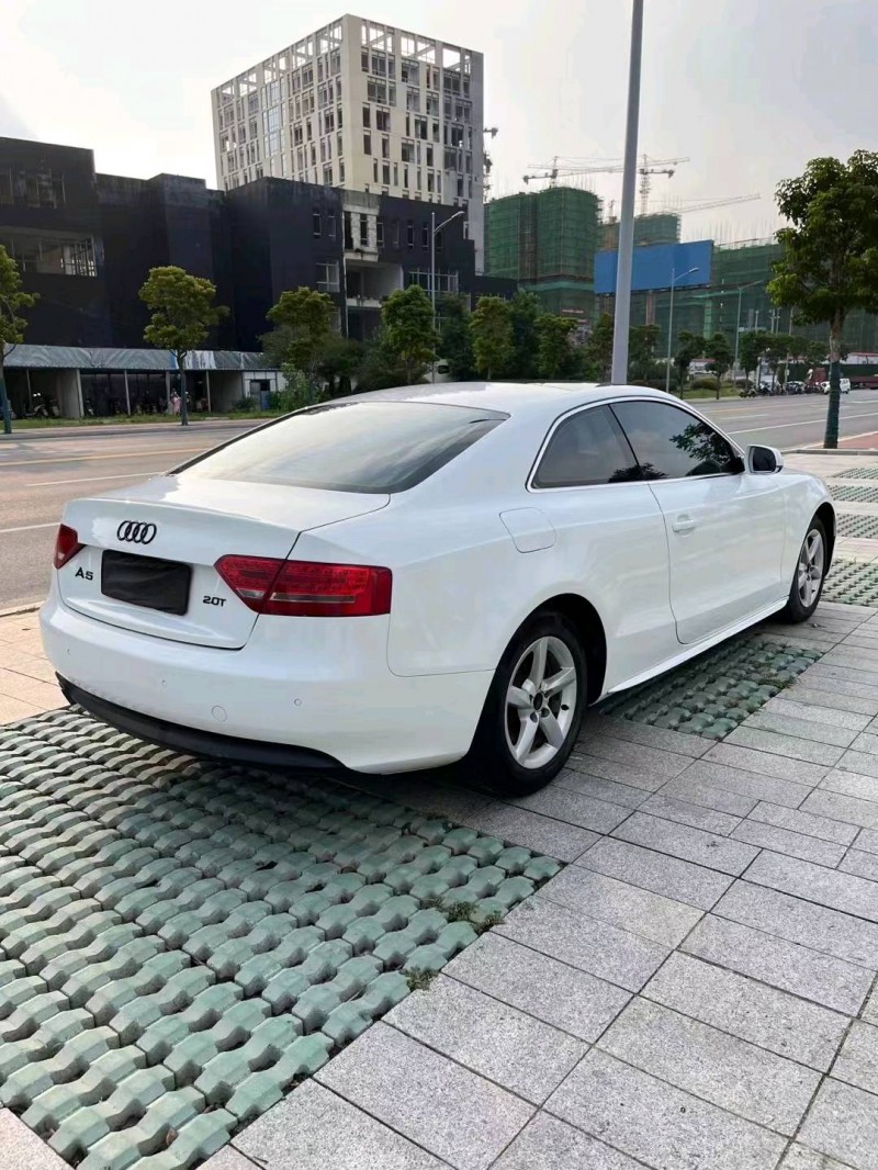 徐州12年奥迪A58