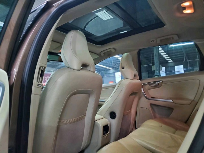 济宁11年沃尔沃XC606