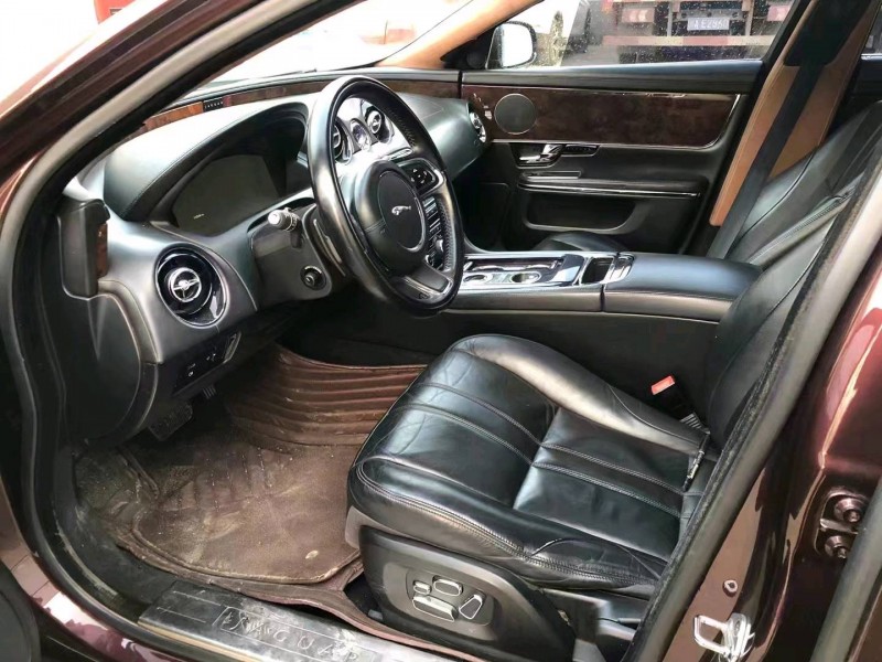 濟寧12年捷豹XJ6