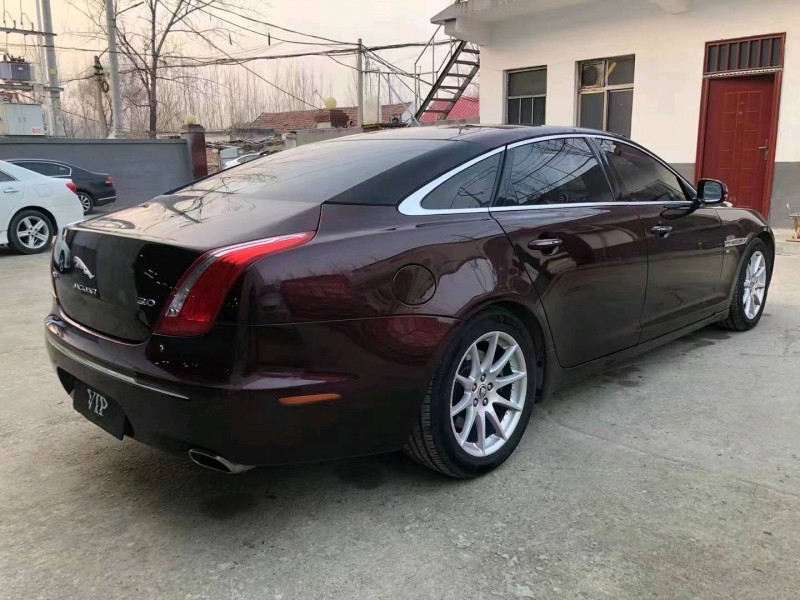 濟寧12年捷豹XJ2