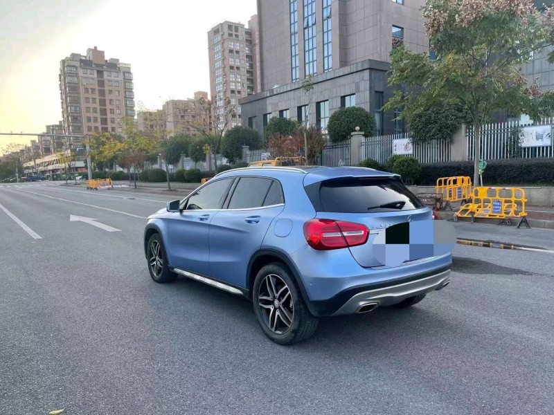 嘉兴16年奔驰GLA5