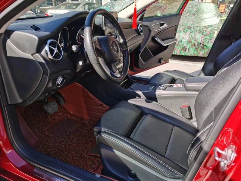 常州19年奔驰AMG8