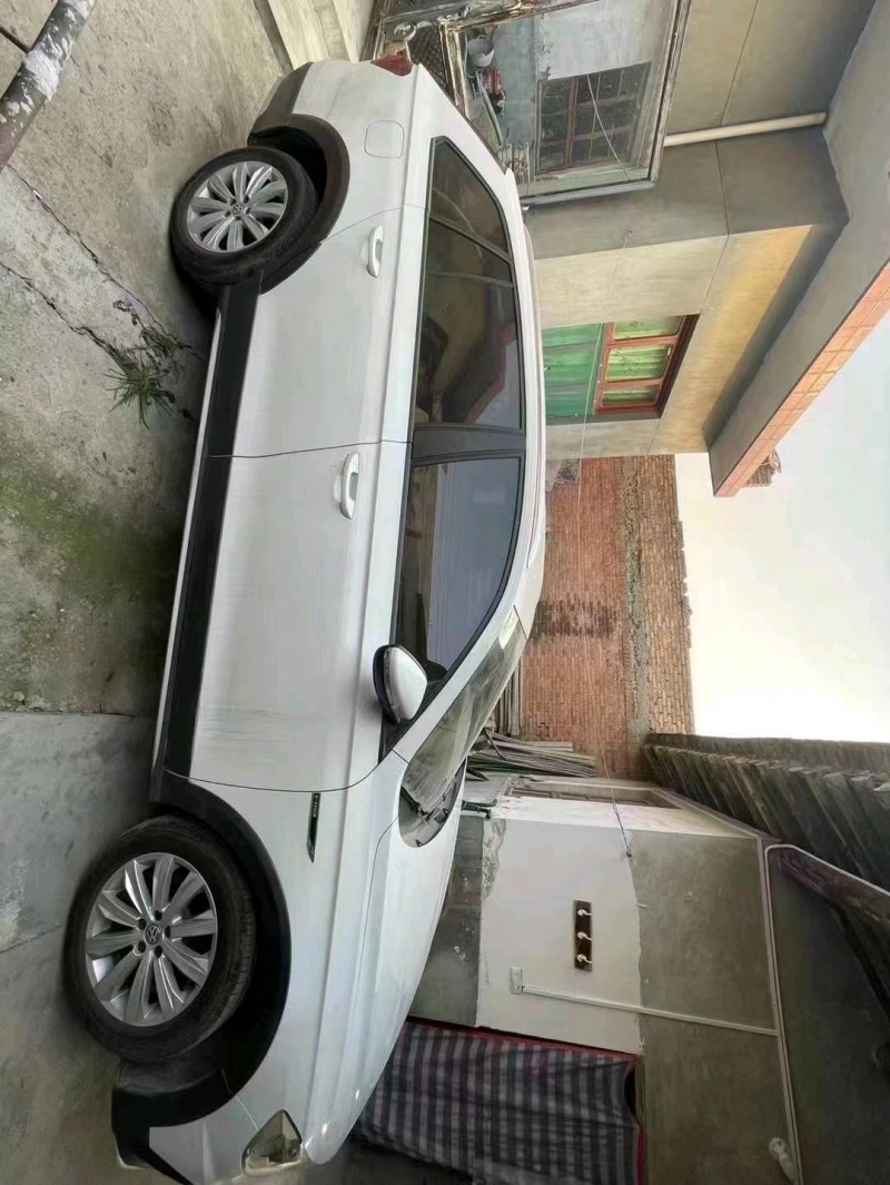 邯郸18年大众蔚领2