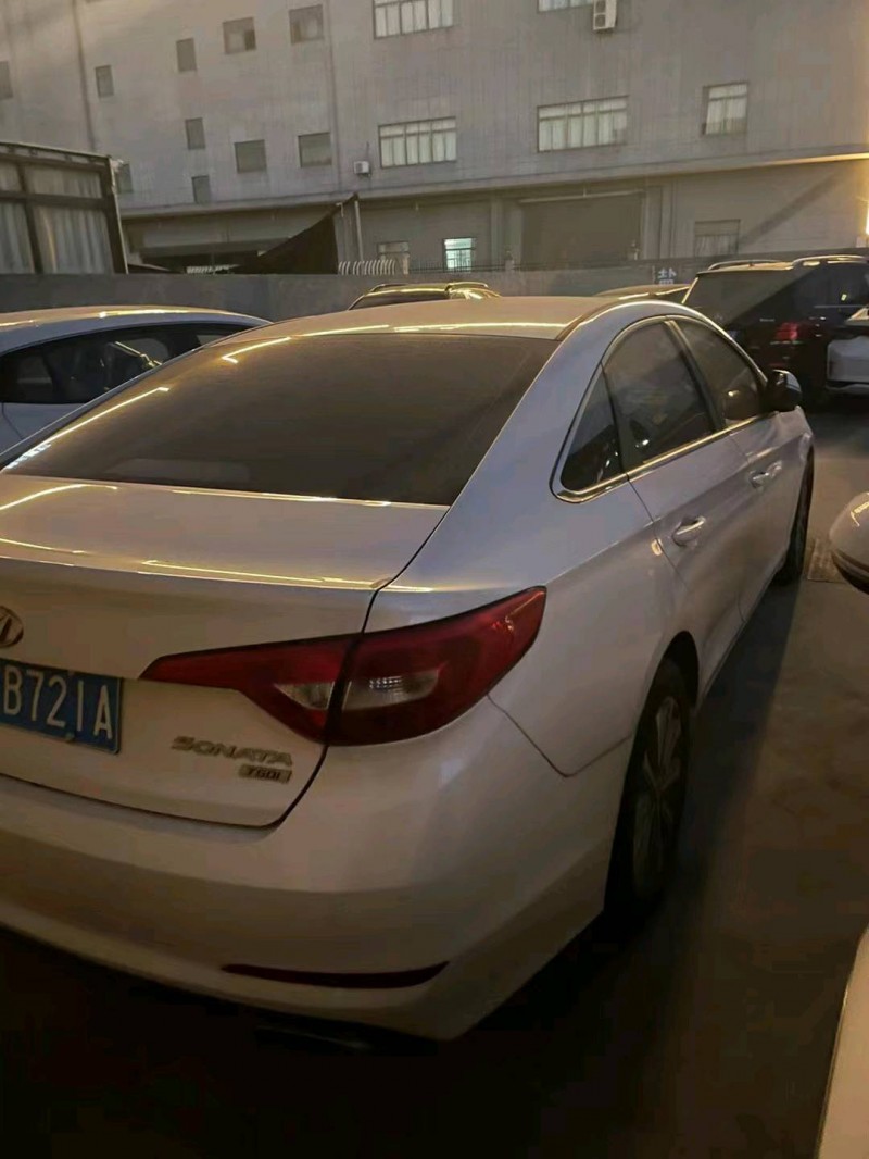 邯郸16年现代索纳塔九5
