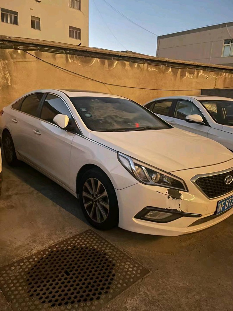 邯郸16年现代索纳塔九4