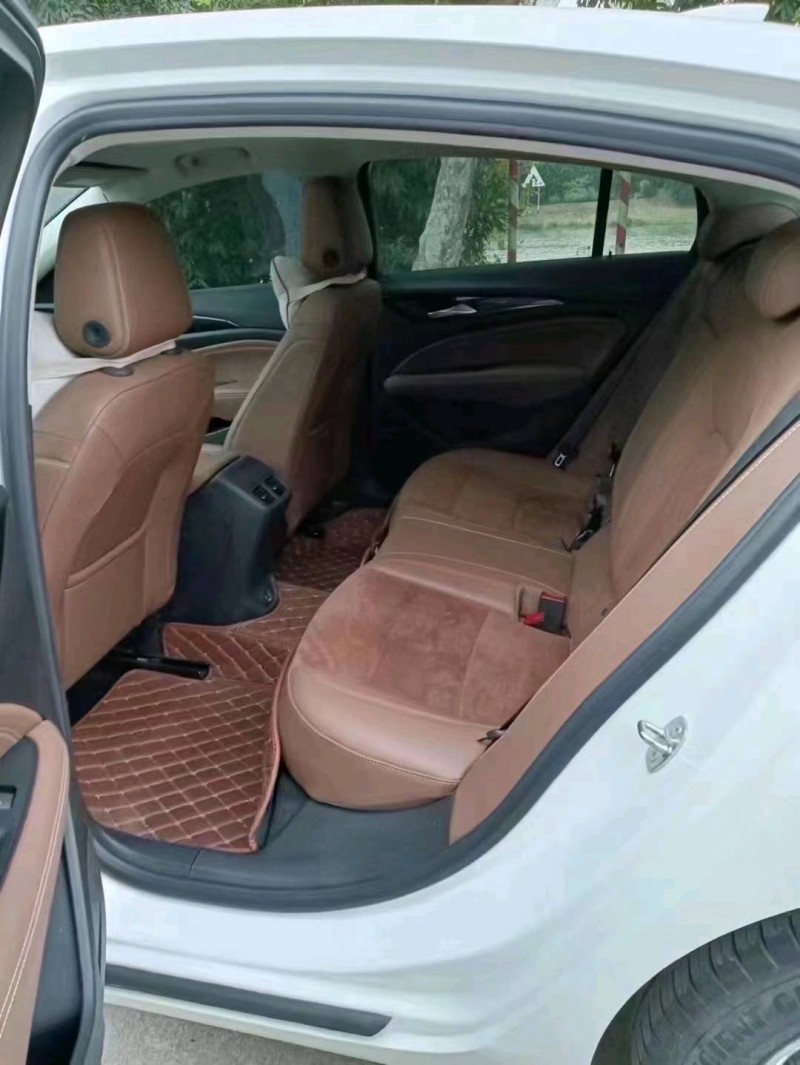 邯郸20年别克君威2