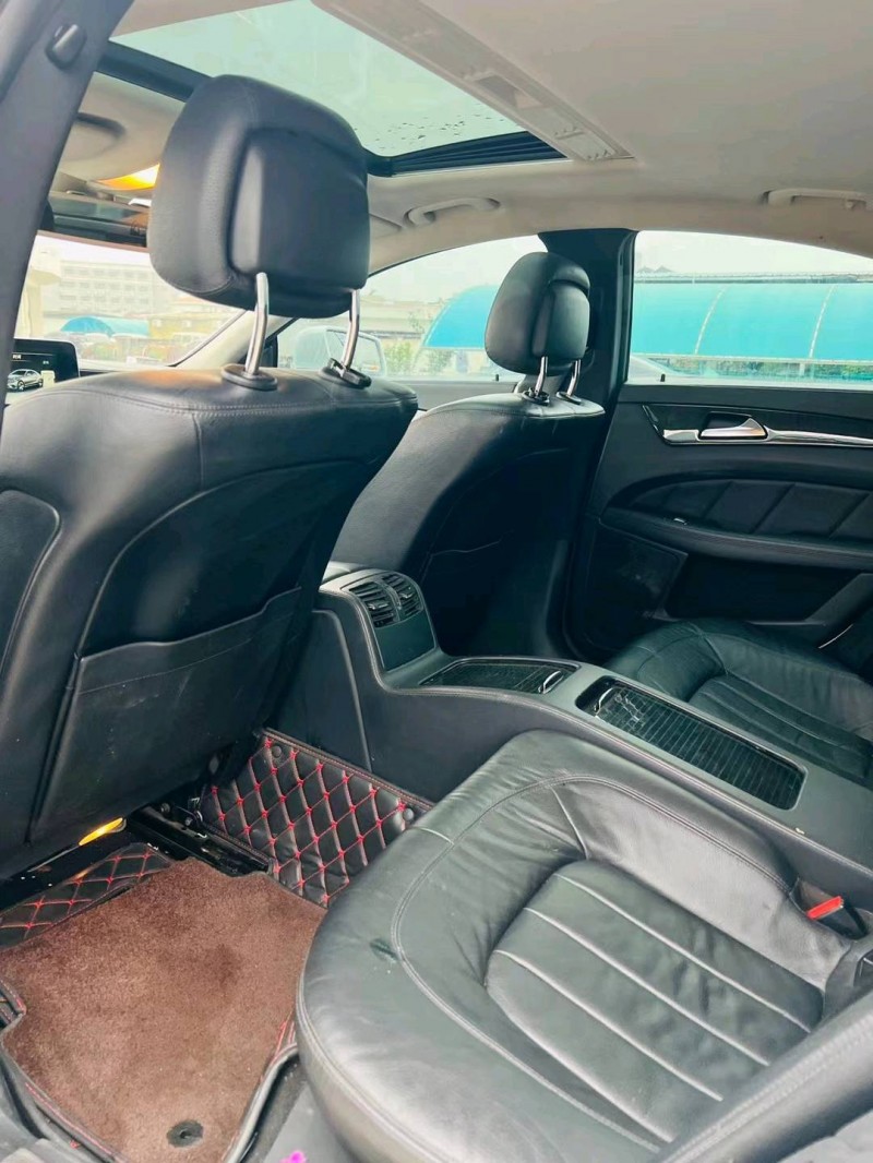 东莞16年奔驰CLS6