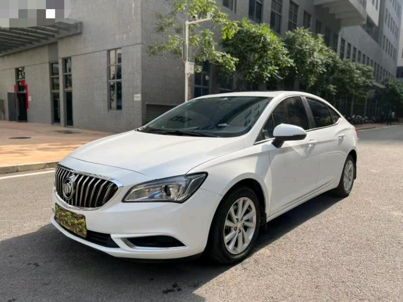 东莞17年别克威朗2