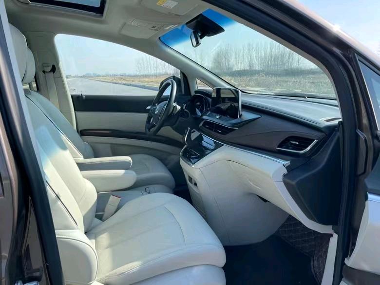 盐城21年别克GL86