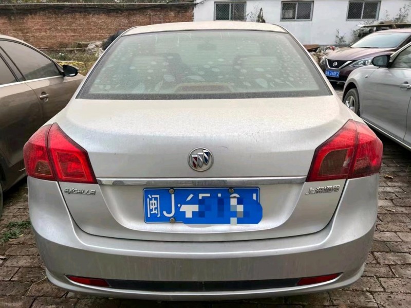 潍坊14年别克凯越9