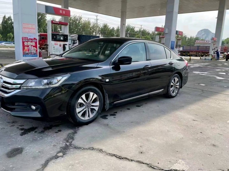 保定16年本田雅阁8