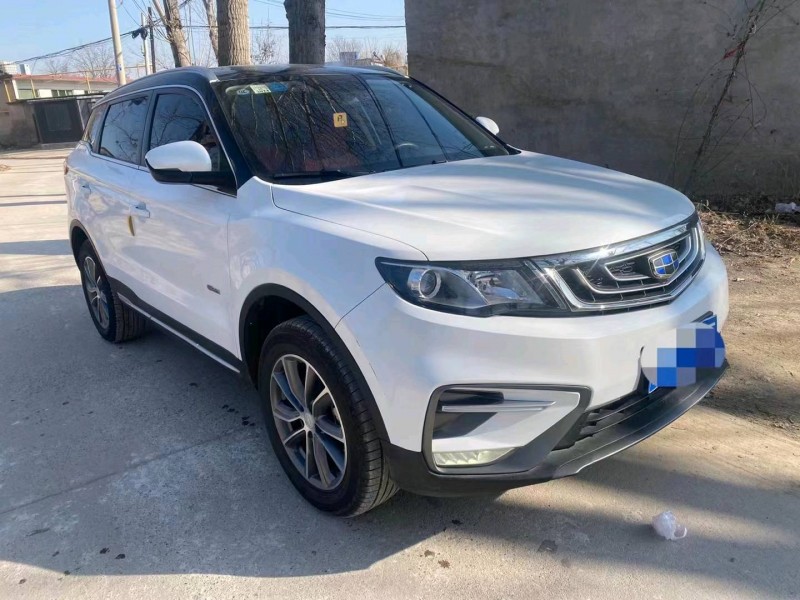 保定19年吉利博越2