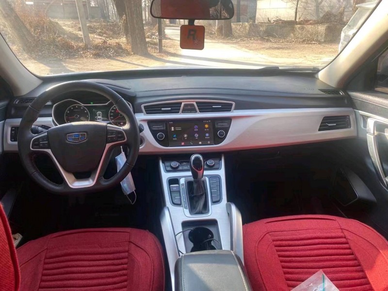 保定19年吉利博越5