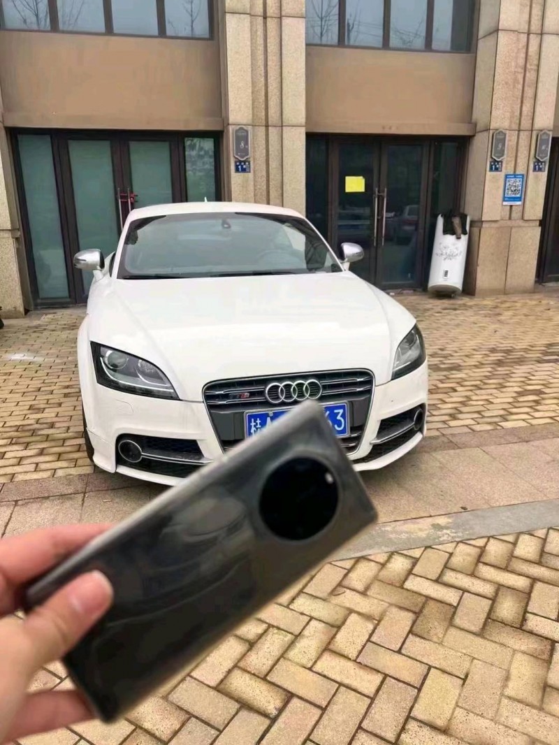 北京13年奥迪TT1