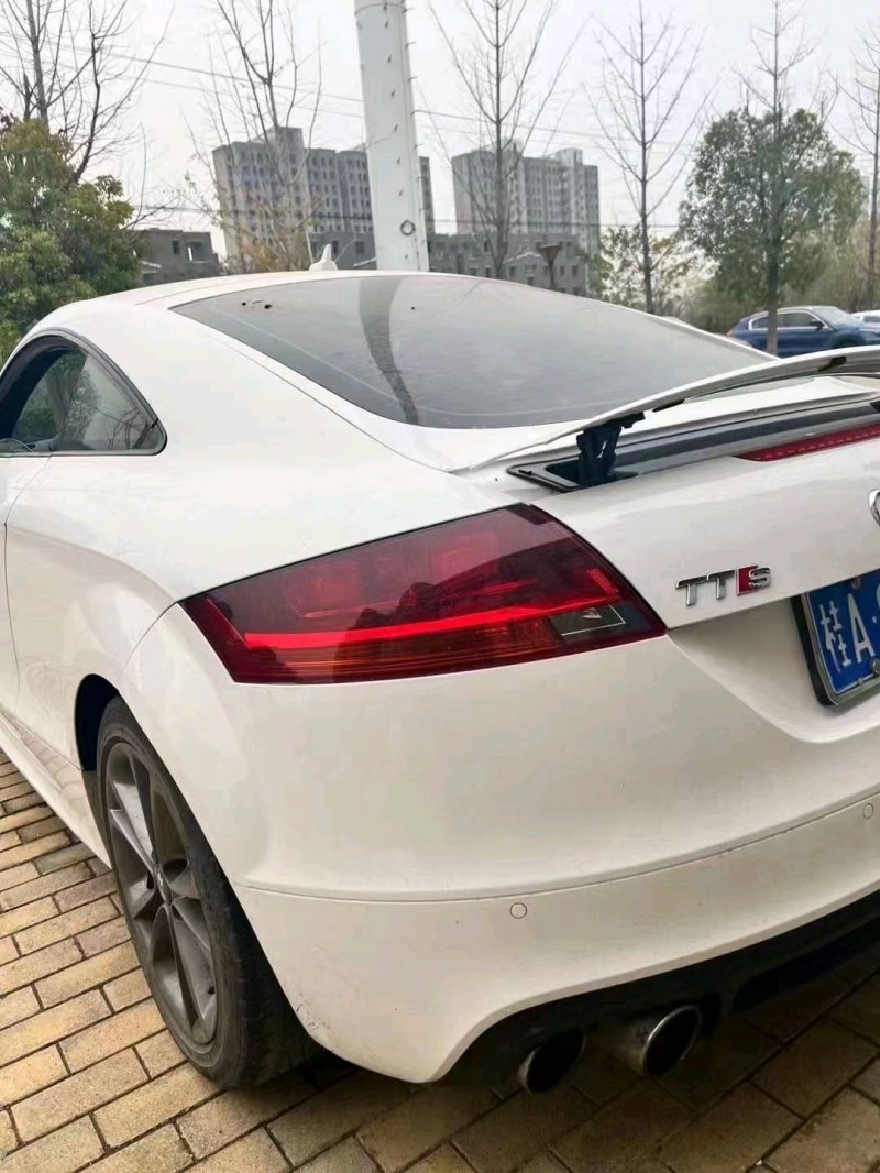 北京13年奥迪TT6