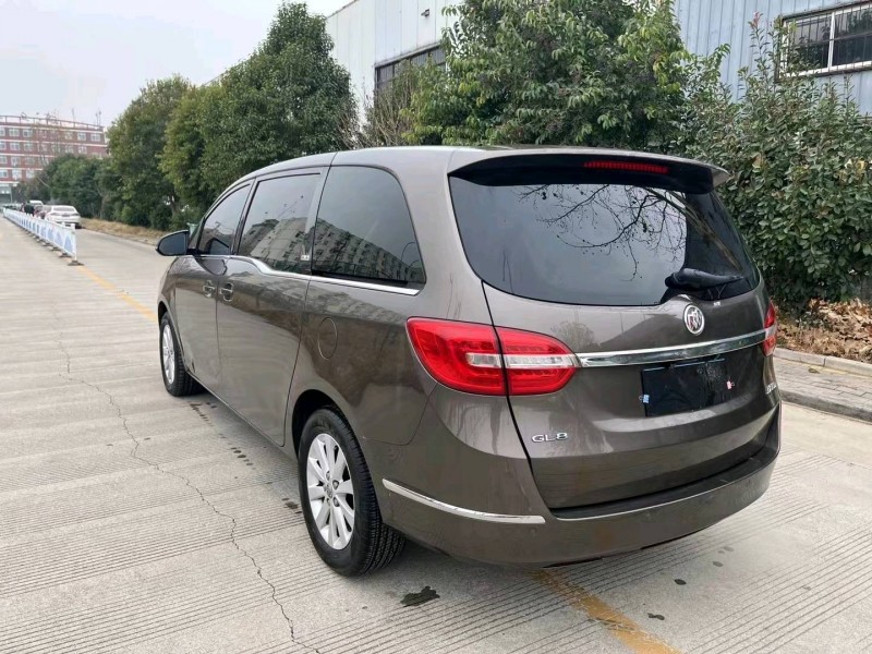北京16年别克GL85